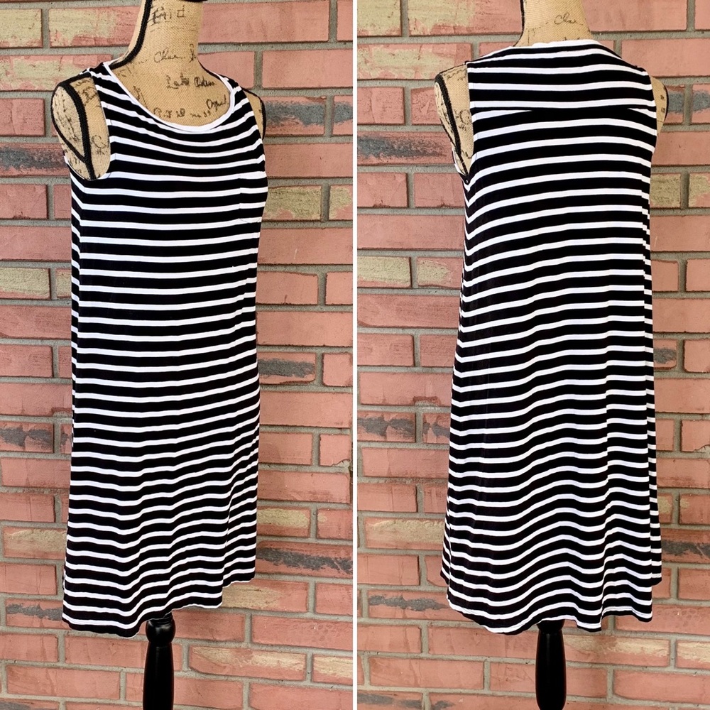 Madison Black and White Sleeveless Dress Size S